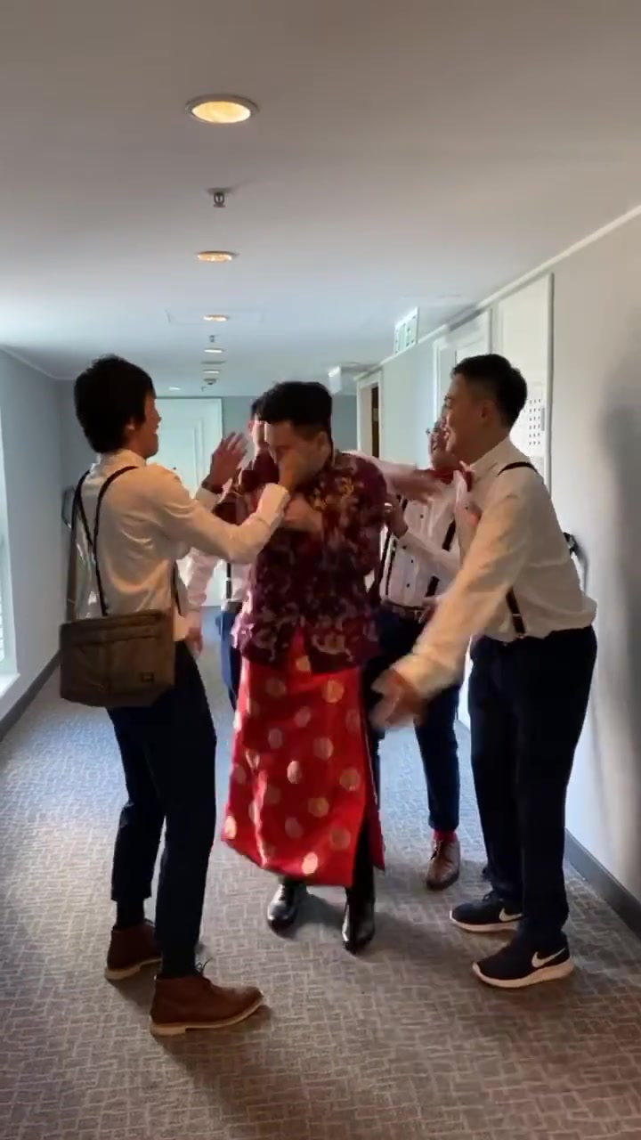 兄弟團嘅開心時刻